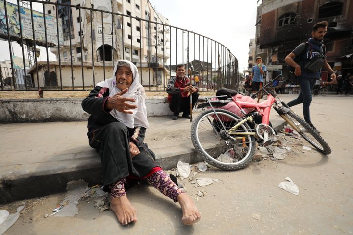 Palestinians flee with the belongings they can take after the Israeli army launched heavy air and artillery attacks in Gaza City, Gaza on October 6, 2024.